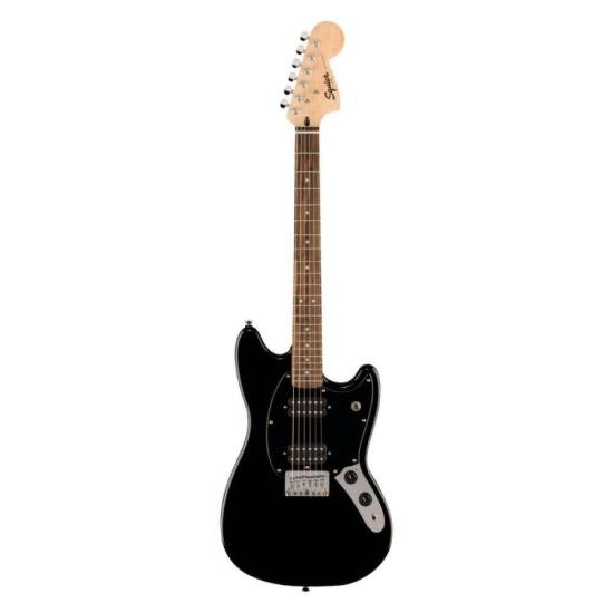 Guitarra Squier Mustang Sonic Black por 0,00 à vista no boleto/pix ou parcele em até 1x sem juros. Compre na loja Mundomax!