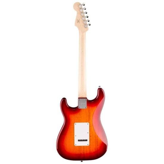Guitarra Squier Stratocaster Sonic Sienna Sunburst por 0,00 à vista no boleto/pix ou parcele em até 1x sem juros. Compre na loja Mundomax!