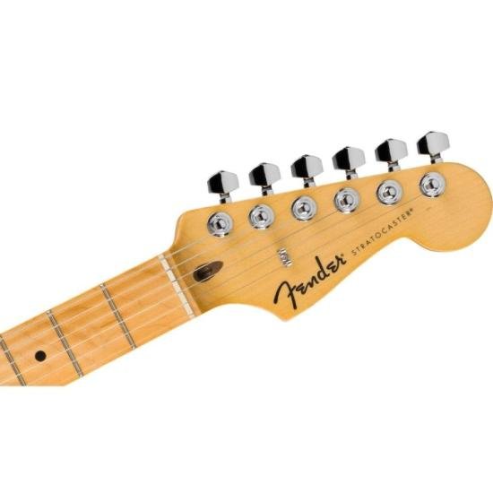 Guitarra Fender Stratocaster Standard Candy Cola por 0,00 à vista no boleto/pix ou parcele em até 1x sem juros. Compre na loja Mundomax!