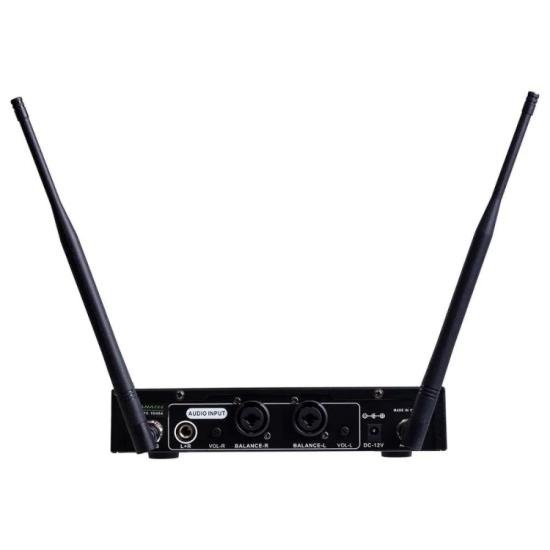 Monitor Dylan DSM-300 Sem Fio In-Ear Monitor 2 Receptores por 1.699,00 à vista no boleto/pix ou parcele em até 12x sem juros. Compre na loja Mundomax!