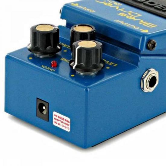 Pedal Blues Drive BD2 Azul BOSS por 0,00 à vista no boleto/pix ou parcele em até 1x sem juros. Compre na loja Mundomax!